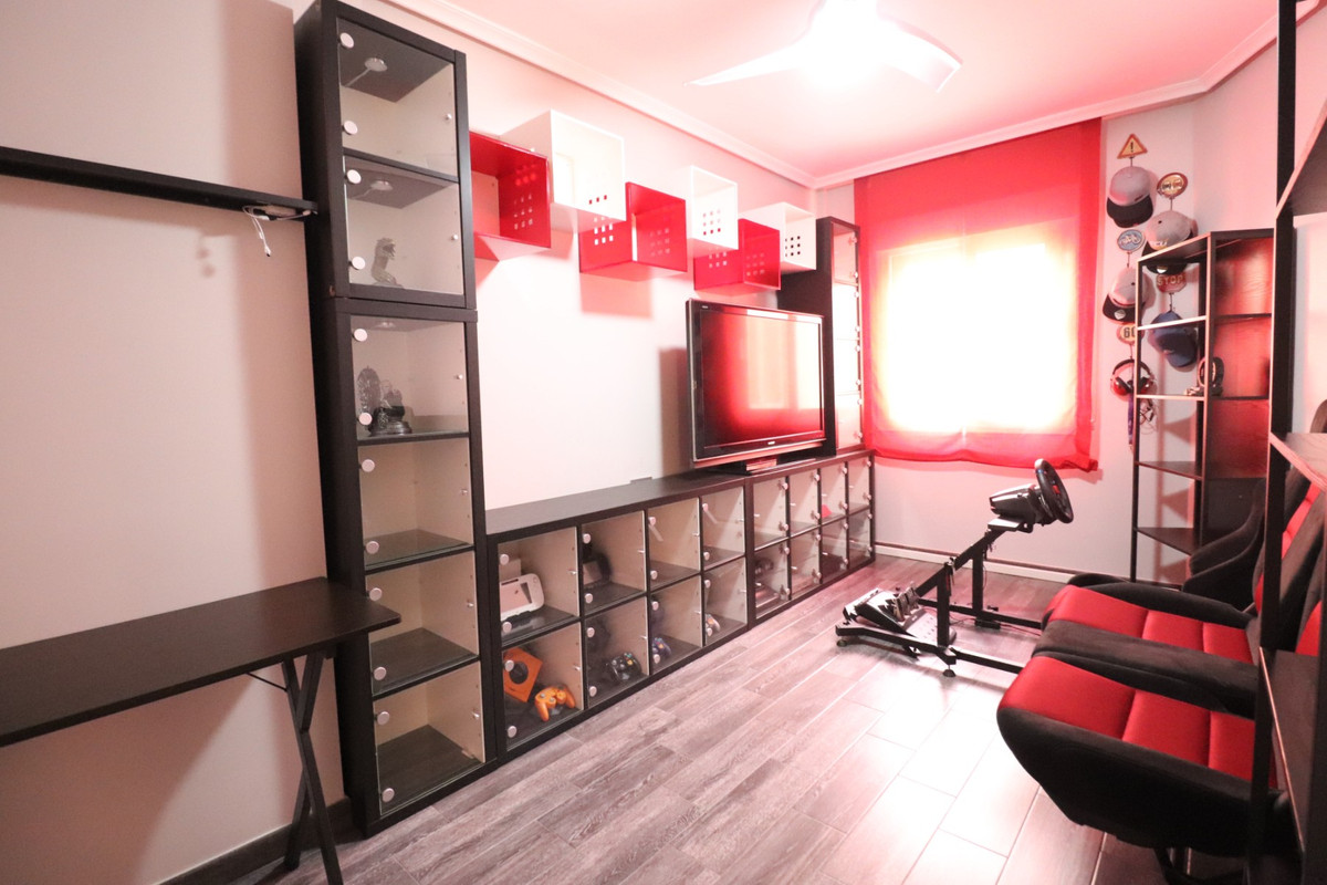 Se vende Adosada de 3 dormitorios en Costa Blanca, Alicante, España