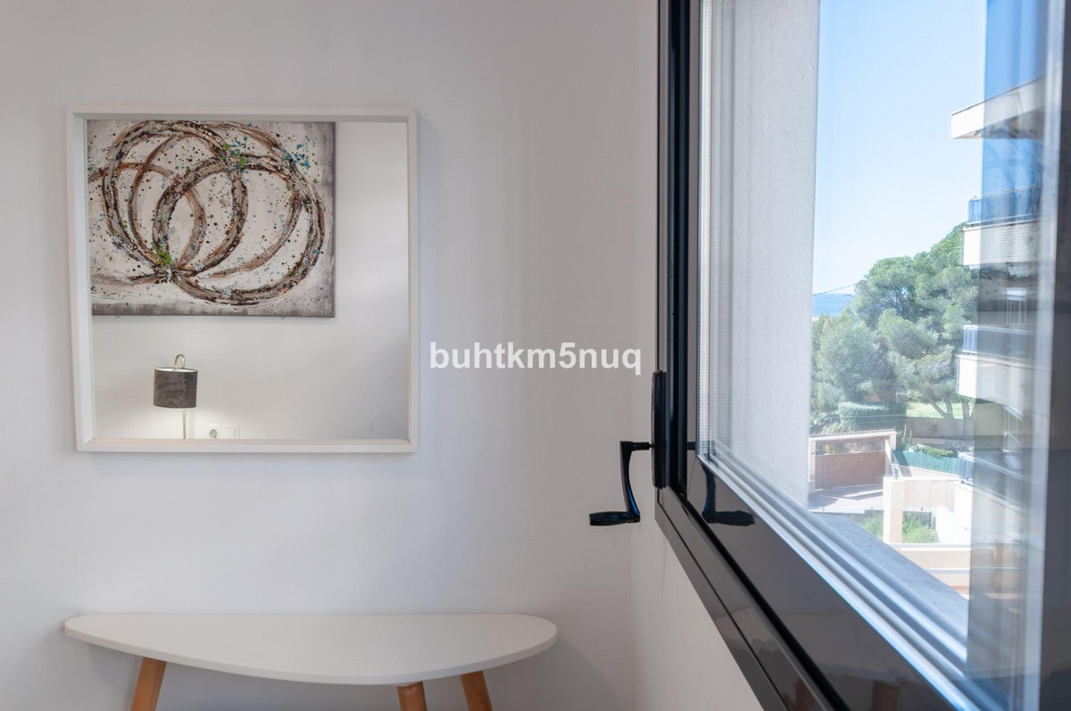 2 Bed Apartment for sale in Calpe Costa Blanca, Alicante, Spain