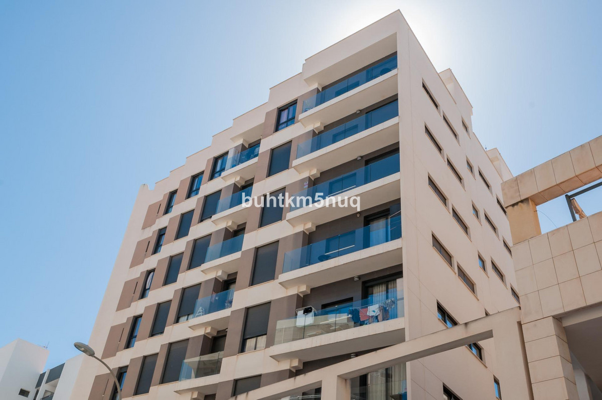 2 Bed Apartment for sale in Calpe Costa Blanca, Alicante, Spain