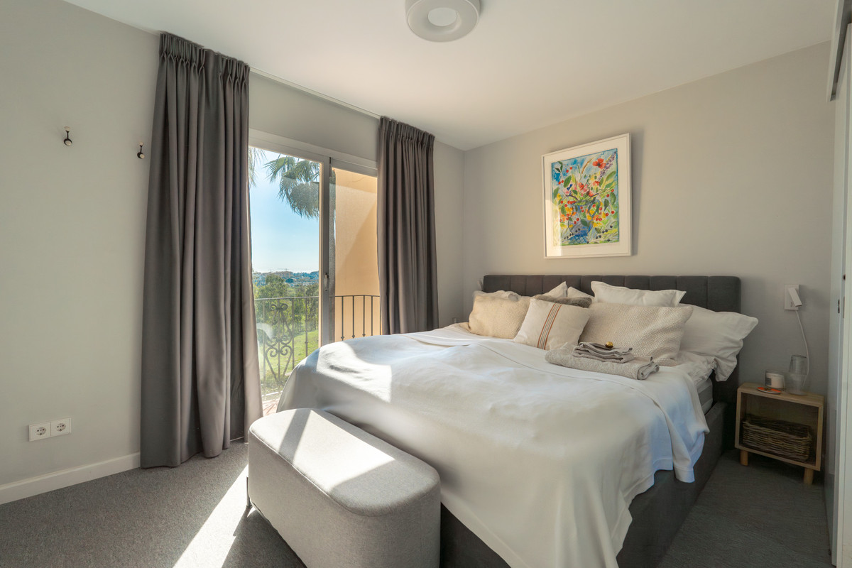 4 Bed Townhouse for sale in Nueva Andalucía Costa Del Sol, Málaga, Spain