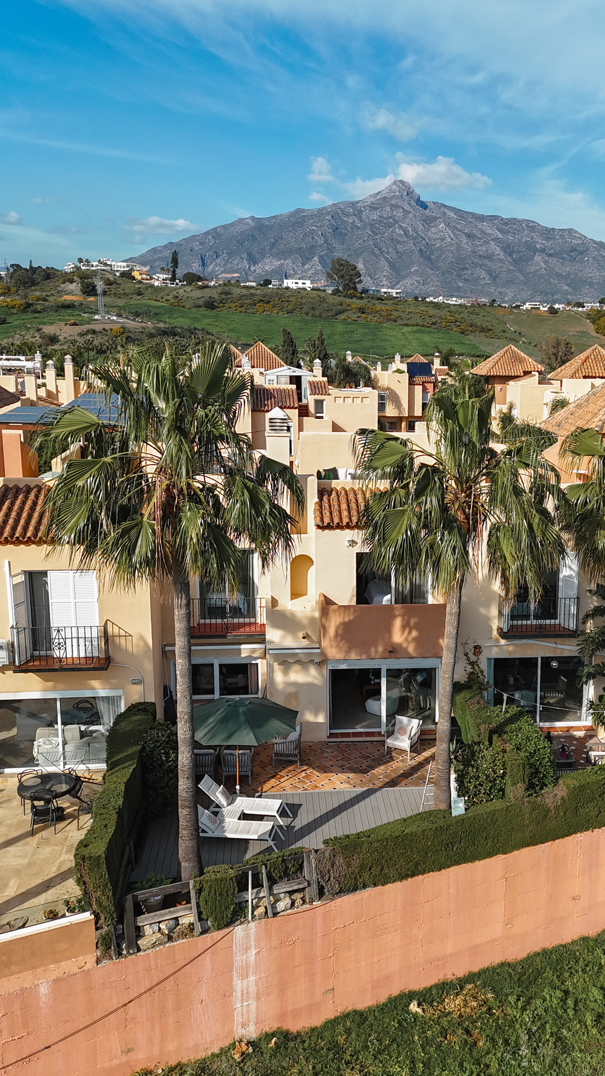 4 Bed Townhouse for sale in Nueva Andalucía Costa Del Sol, Málaga, Spain