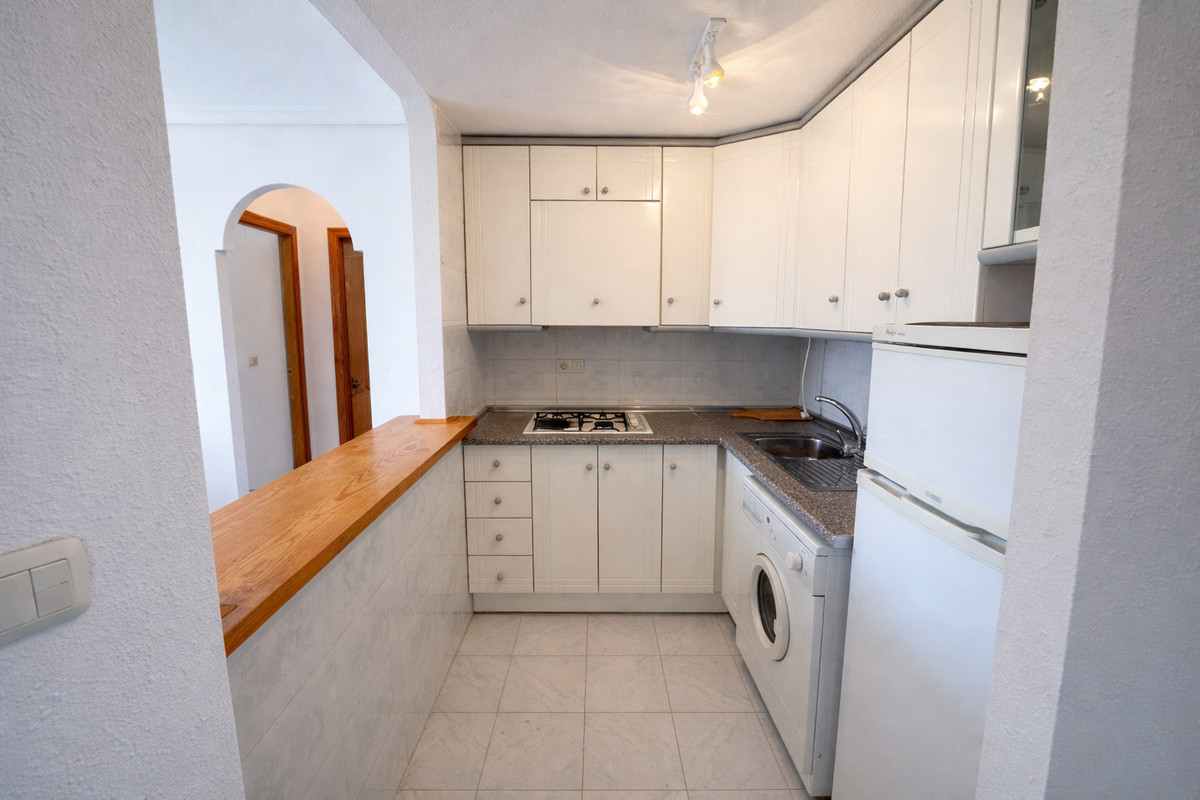 2 Bed Apartment for sale in Playa De La Mata Costa Blanca, Alicante, Spain