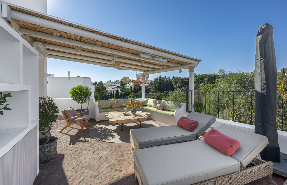 4 Bed Townhouse for sale in The Golden Mile Costa Del Sol, Málaga, Spain