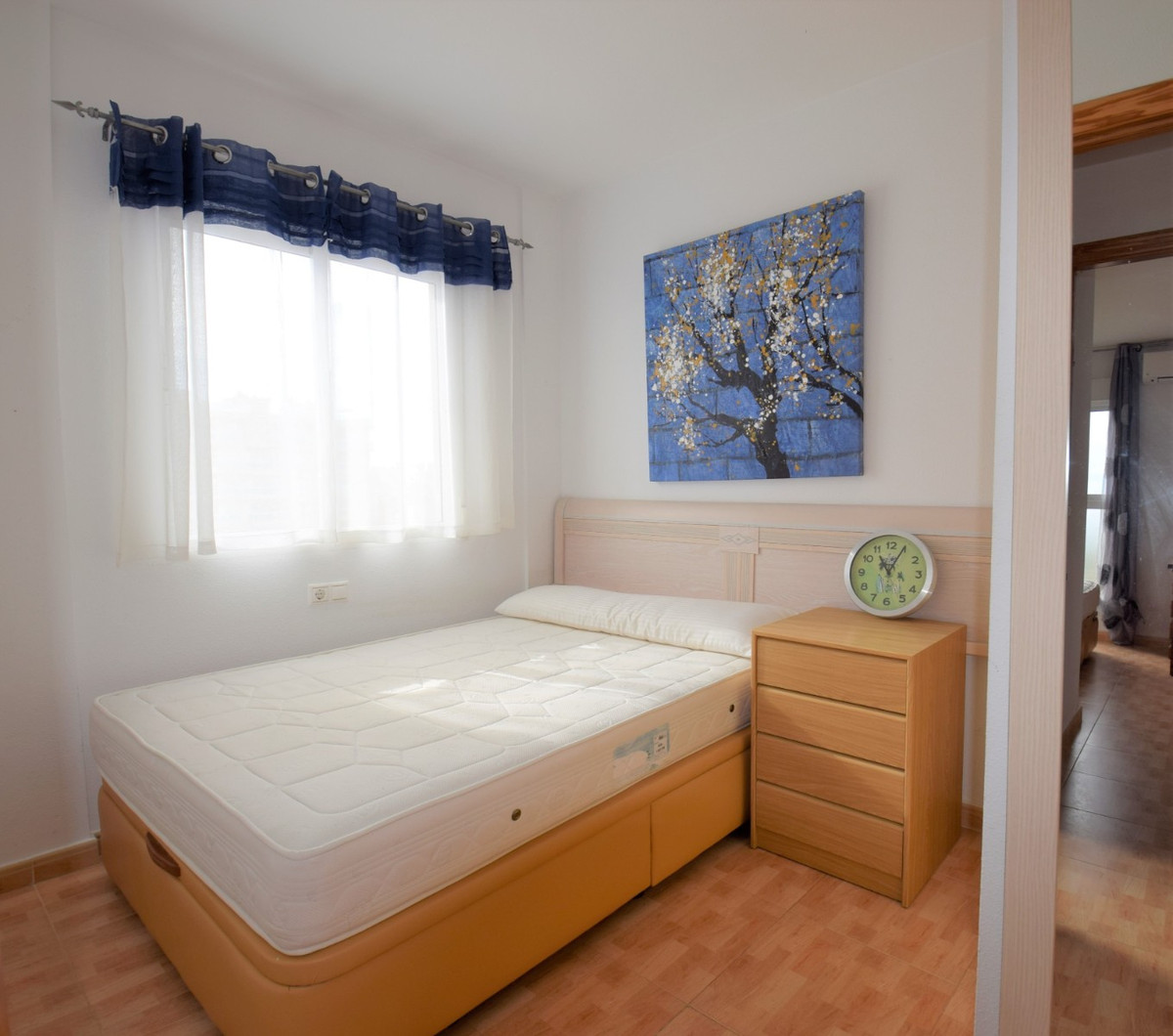 Se vende Apartamento Planta Media de 2 dormitorios en Costa Blanca, Alicante, España