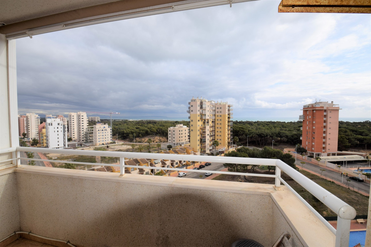 Se vende Apartamento Planta Media de 2 dormitorios en Costa Blanca, Alicante, España