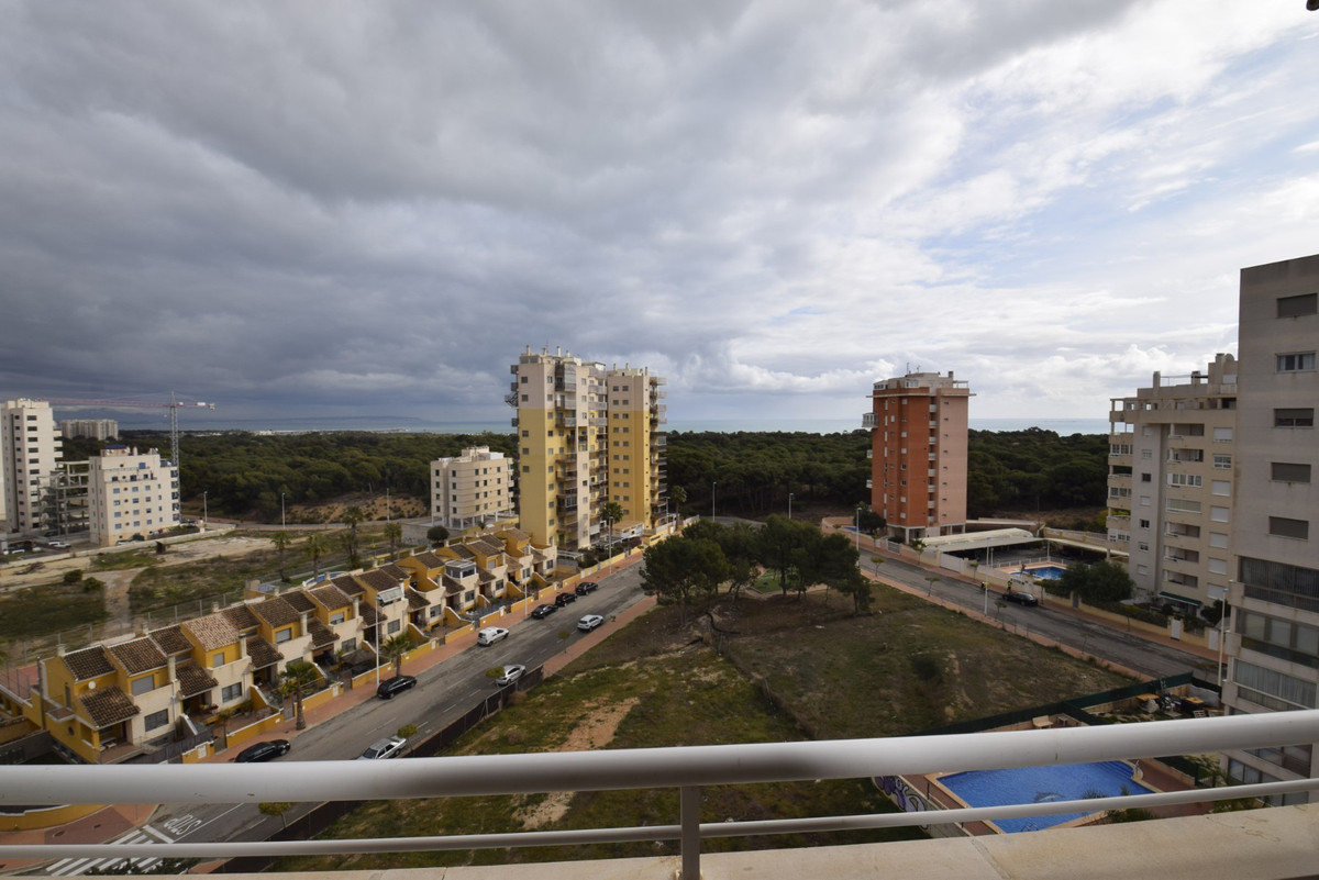 Se vende Apartamento Planta Media de 2 dormitorios en Costa Blanca, Alicante, España