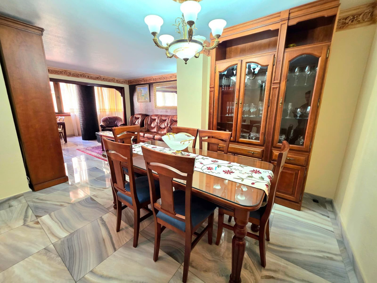 Se vende Apartamento Planta Media de 3 dormitorios en Costa Blanca, Alicante, España