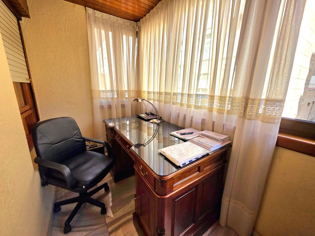 Se vende Apartamento Planta Media de 3 dormitorios en Costa Blanca, Alicante, España