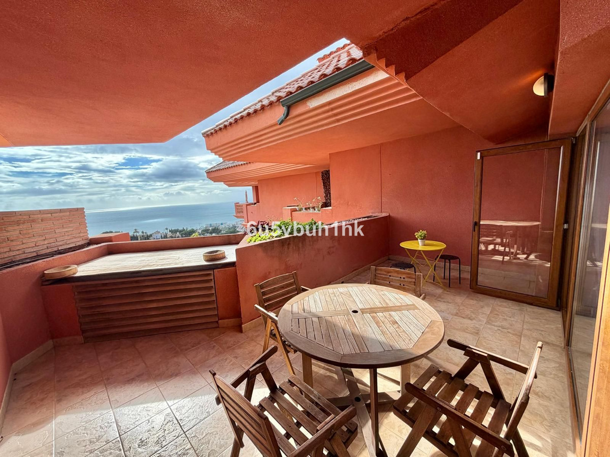 3 Bed Apartment for sale in Benalmadena Costa Del Sol, Málaga, Spain