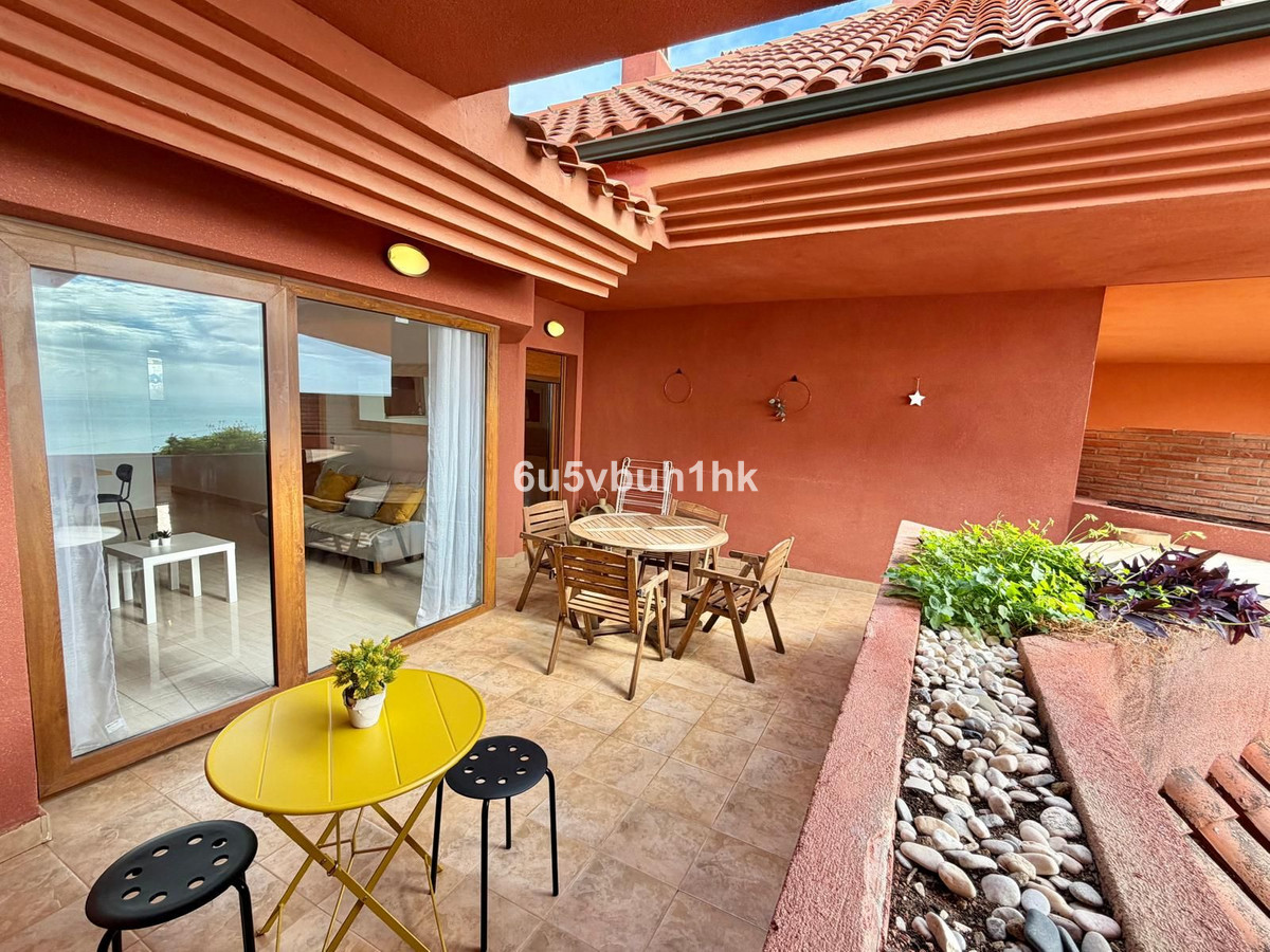 3 Bed Apartment for sale in Benalmadena Costa Del Sol, Málaga, Spain