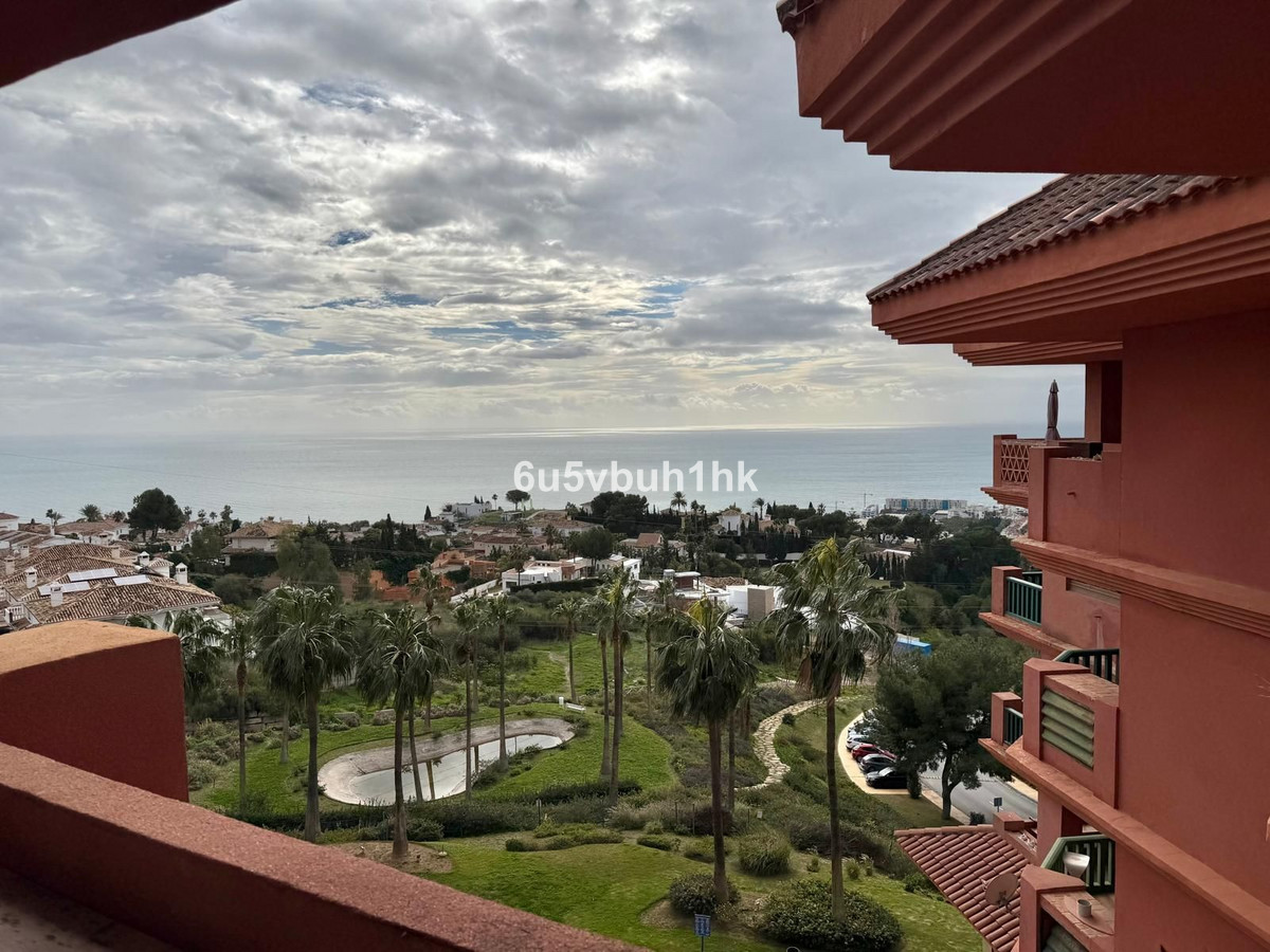 3 Bed Apartment for sale in Benalmadena Costa Del Sol, Málaga, Spain