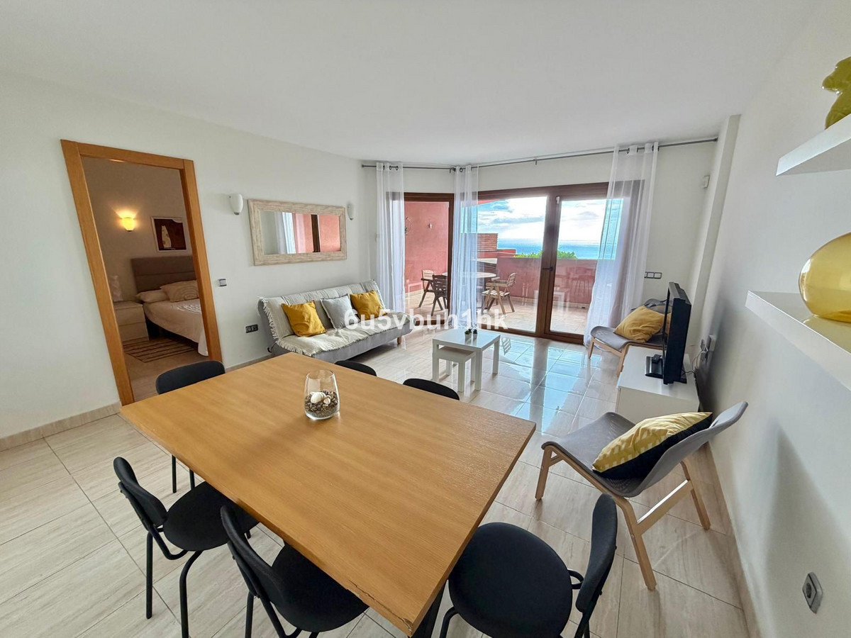 3 Bed Apartment for sale in Benalmadena Costa Del Sol, Málaga, Spain