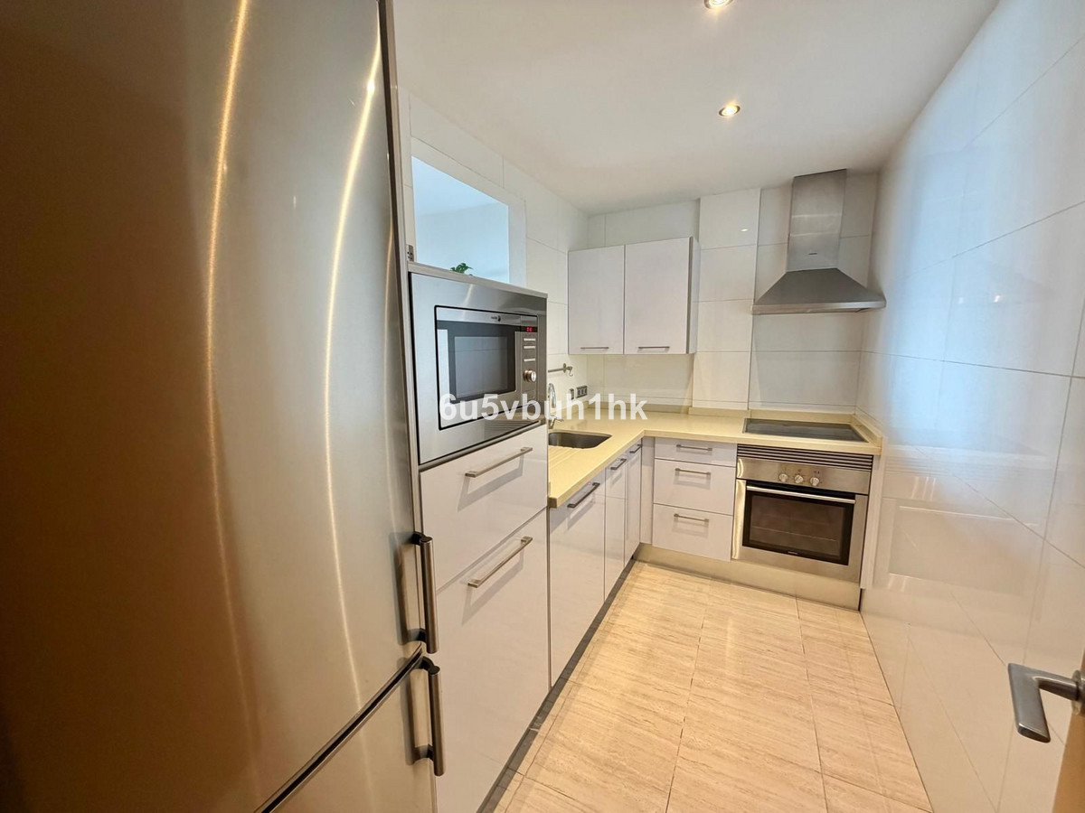 3 Bed Apartment for sale in Benalmadena Costa Del Sol, Málaga, Spain