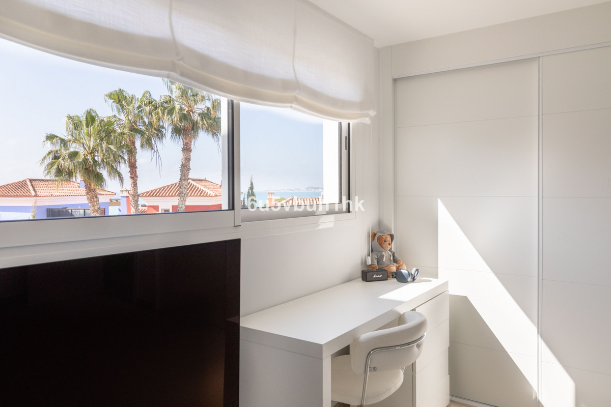 3 Bed Apartment for sale in Torrequebrada Costa Del Sol, Málaga, Spain