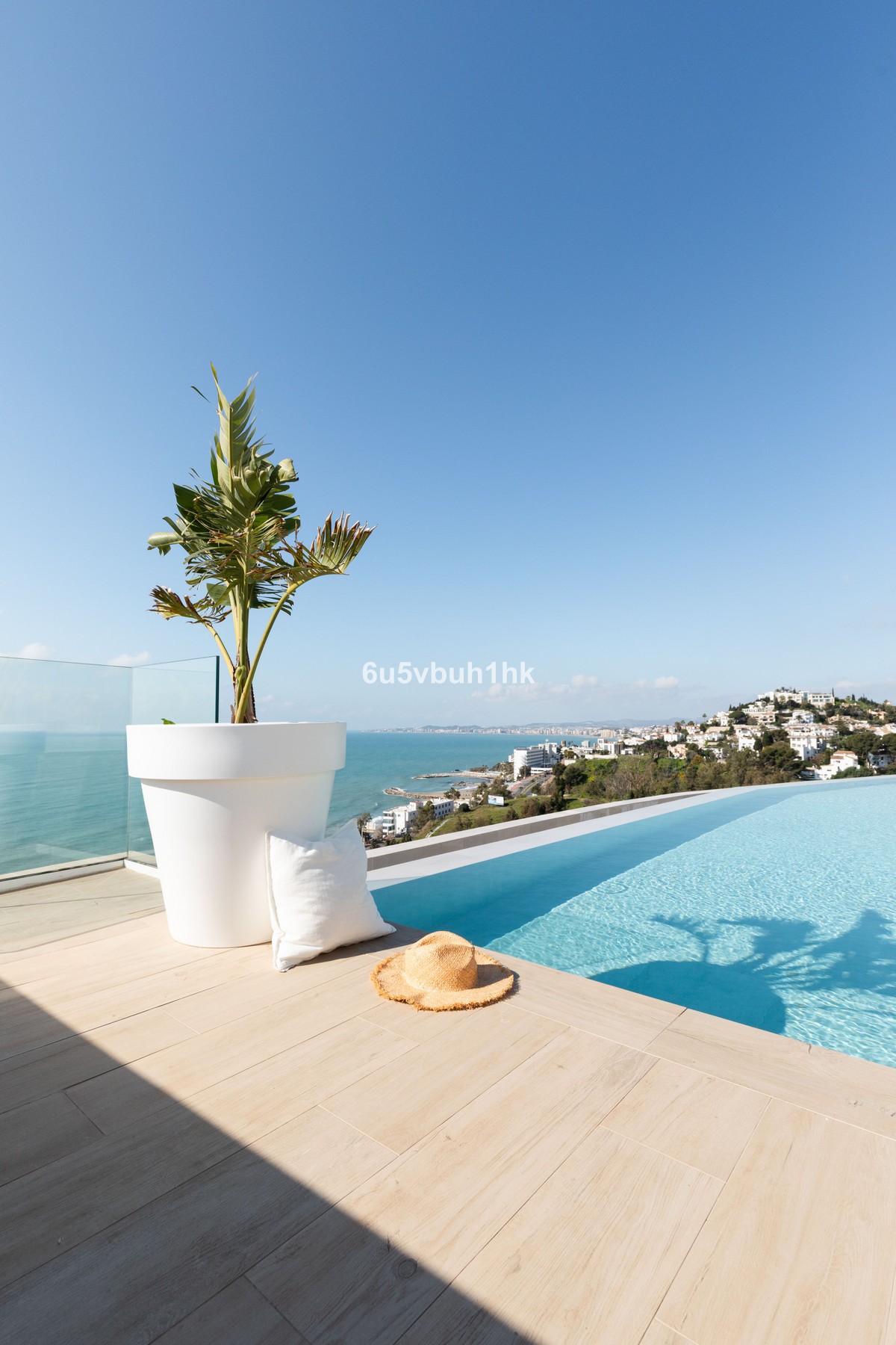3 Bed Apartment for sale in Torrequebrada Costa Del Sol, Málaga, Spain