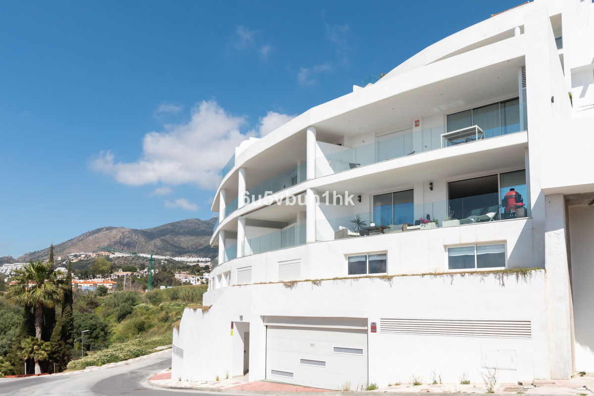 3 Bed Apartment for sale in Torrequebrada Costa Del Sol, Málaga, Spain