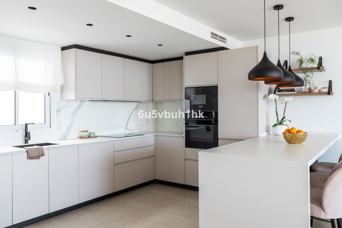 3 Bed Apartment for sale in Torrequebrada Costa Del Sol, Málaga, Spain