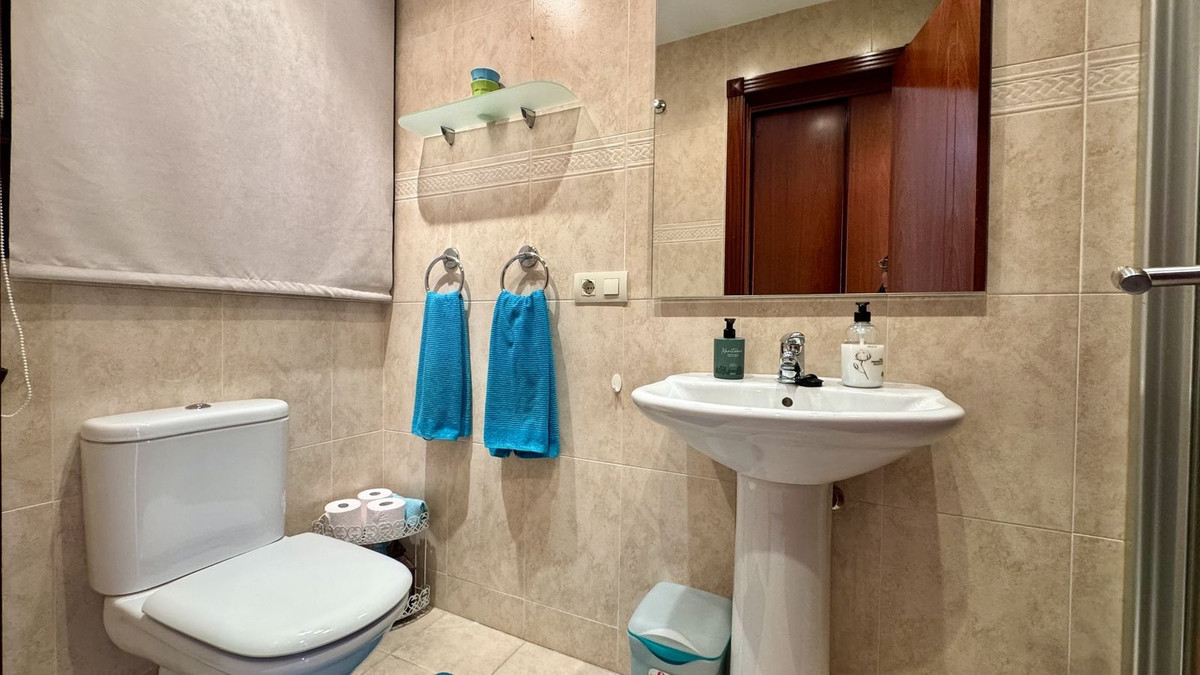 Se vende Ático de 2 dormitorios en Costa Del Sol, Málaga, España