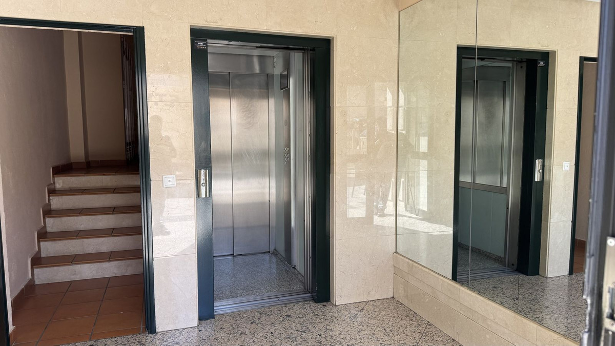 Se vende Ático de 2 dormitorios en Costa Del Sol, Málaga, España