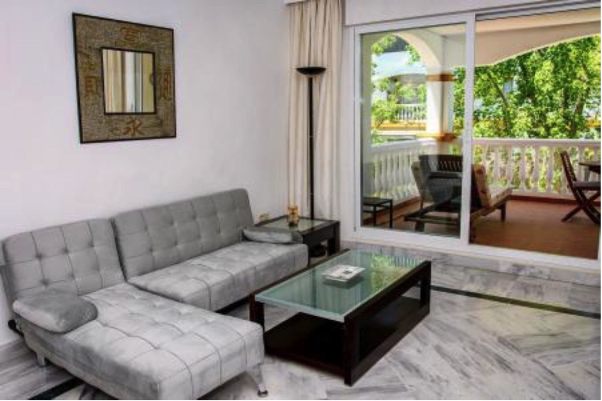 2 Bed Apartment for sale in Nueva Andalucía Costa Del Sol, Málaga, Spain
