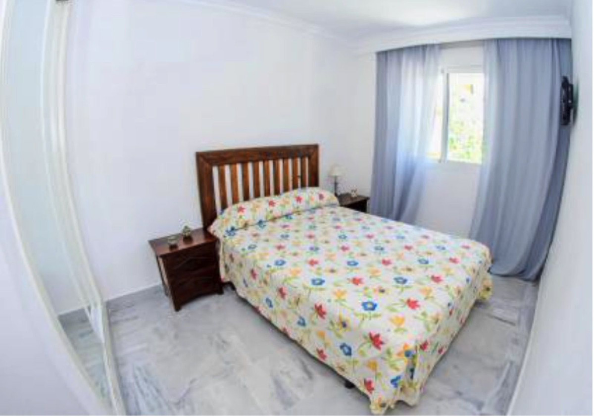 2 Bed Apartment for sale in Nueva Andalucía Costa Del Sol, Málaga, Spain
