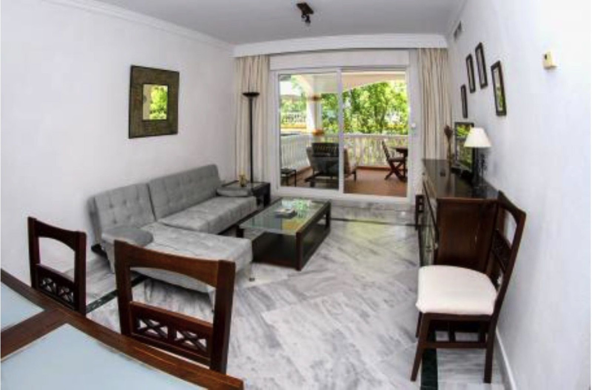 2 Bed Apartment for sale in Nueva Andalucía Costa Del Sol, Málaga, Spain