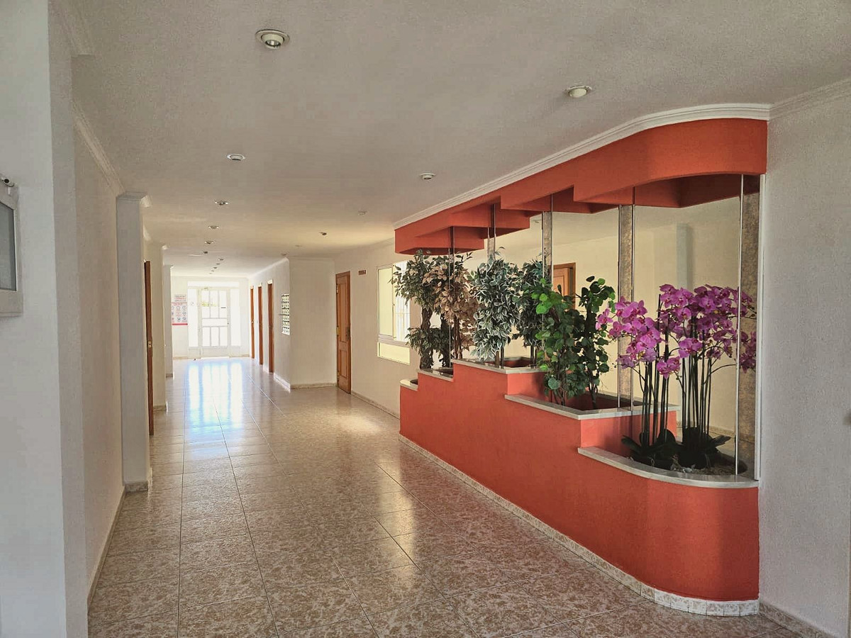 2 Bed Apartment for sale in Torrevieja Costa Blanca, Alicante, Spain