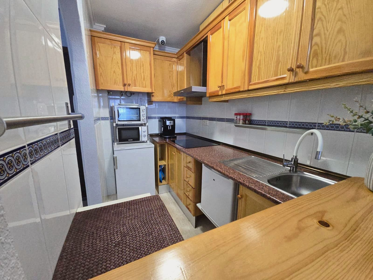 2 Bed Apartment for sale in Torrevieja Costa Blanca, Alicante, Spain