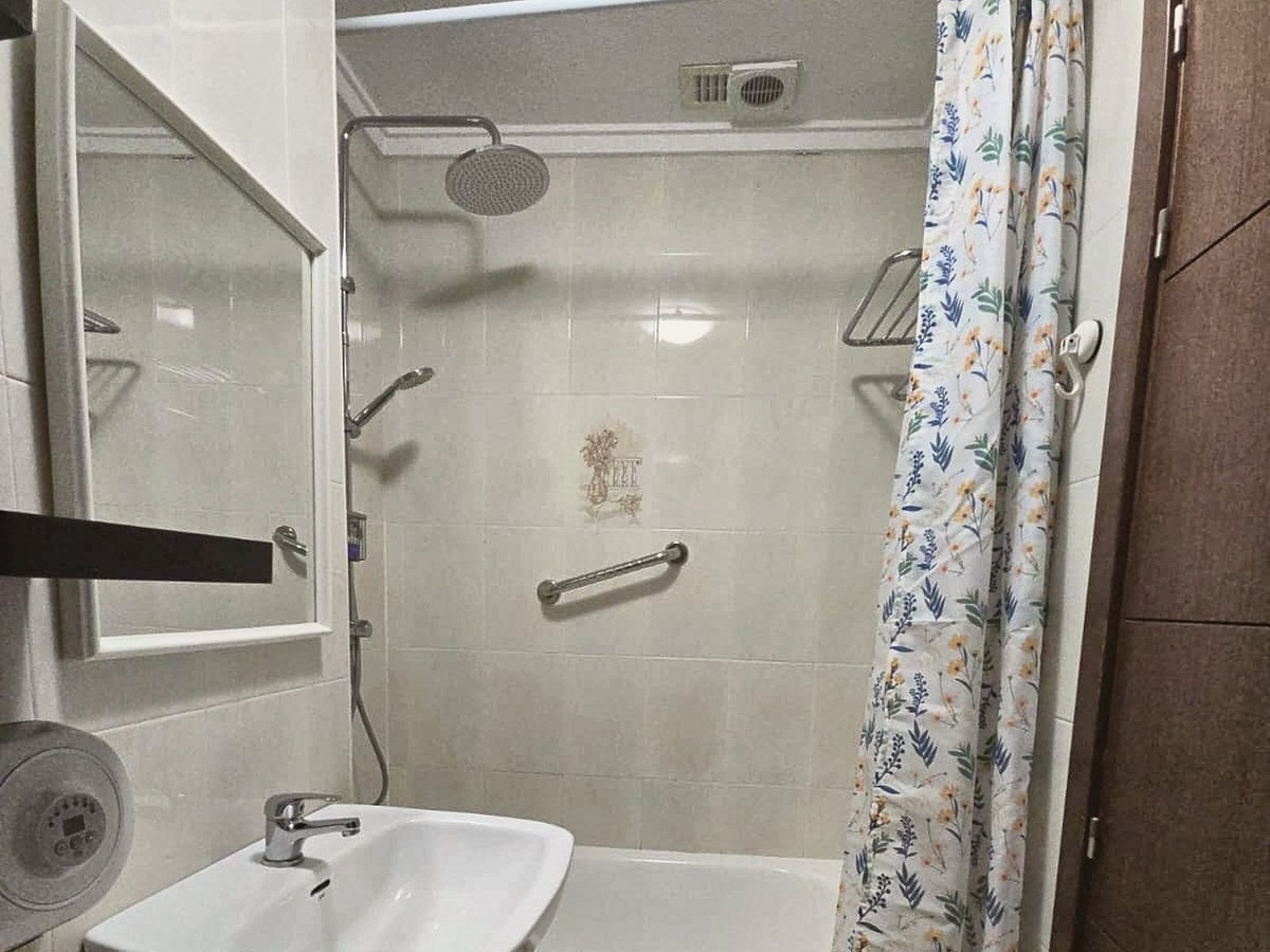 2 Bed Apartment for sale in Torrevieja Costa Blanca, Alicante, Spain