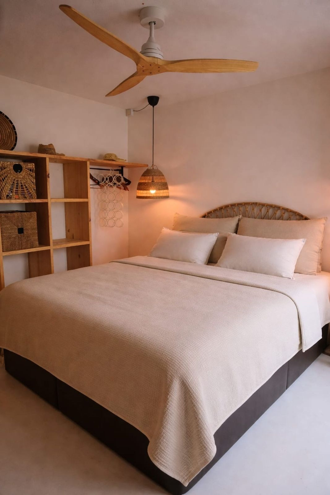 2 Bed Apartment for sale in Torreblanca Costa Del Sol, Málaga, Spain