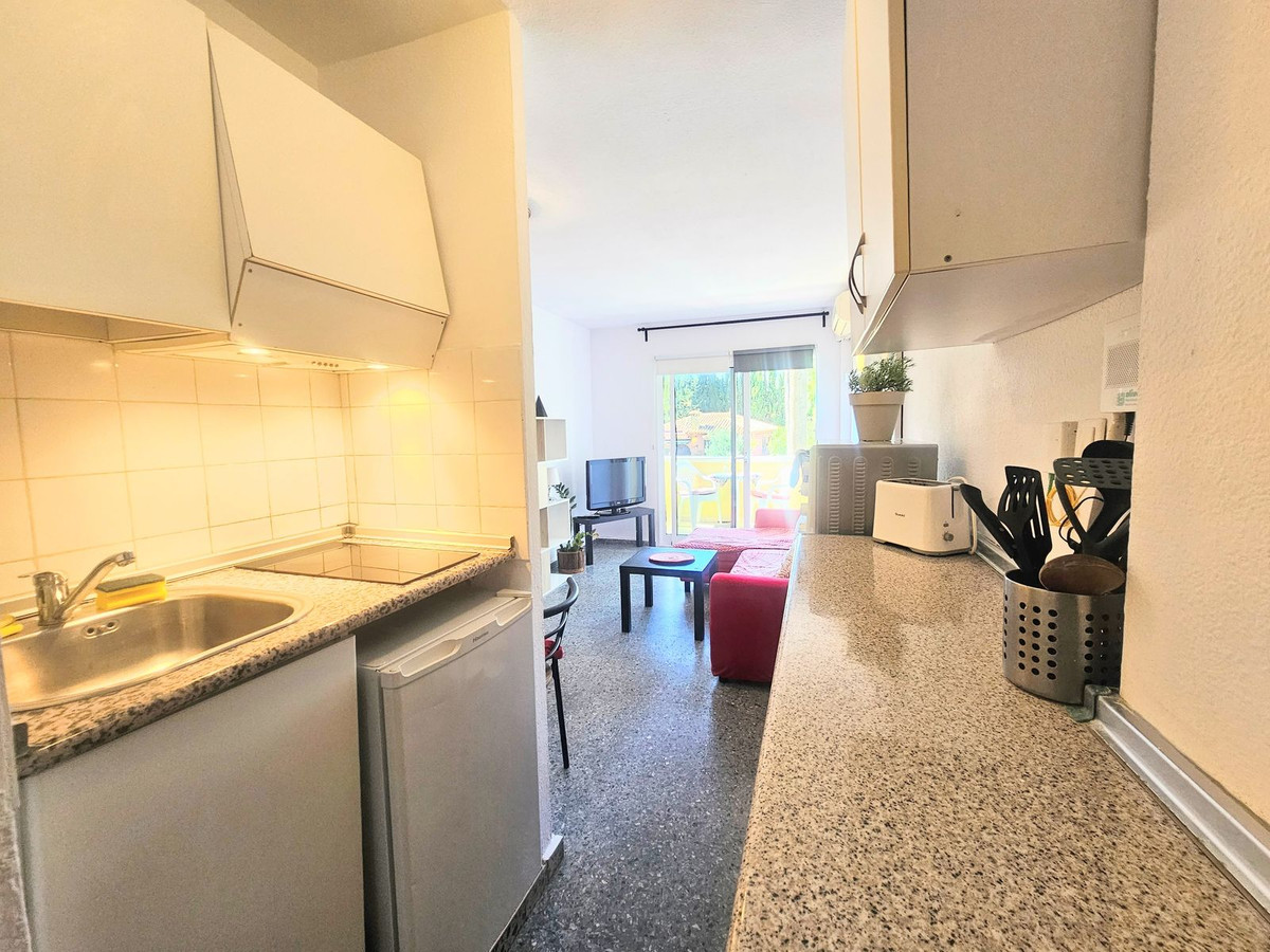 Se vende Apartamento Planta Baja de 1 dormitorios en Costa Del Sol, Málaga, España