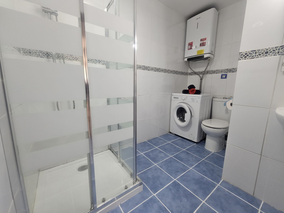 Se vende Apartamento Planta Baja de 1 dormitorios en Costa Del Sol, Málaga, España