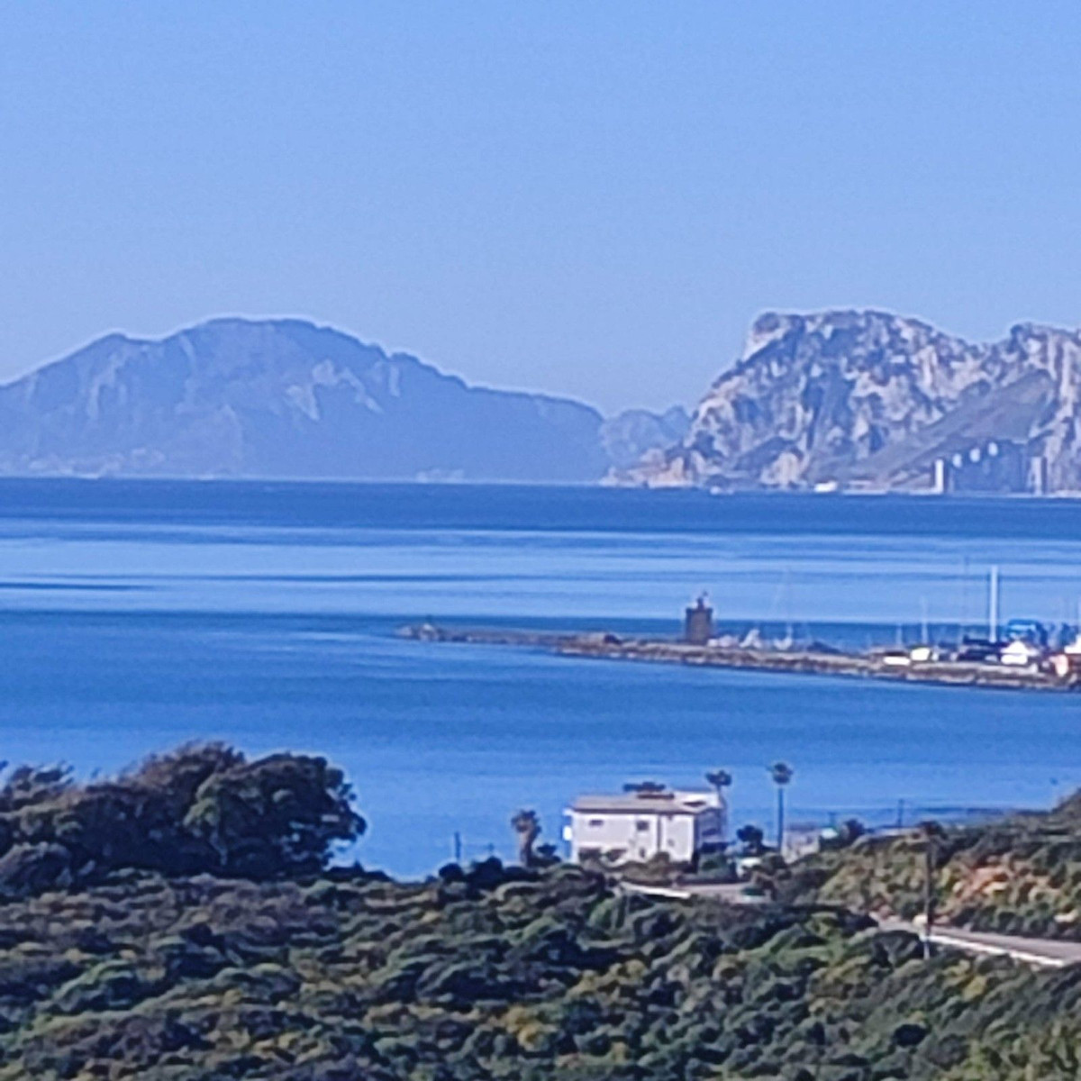 Se vende Terreno Urbano  en Costa Del Sol, Cadiz, España