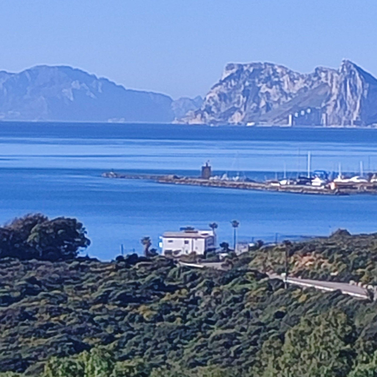 Se vende Terreno Urbano  en Costa Del Sol, Cadiz, España