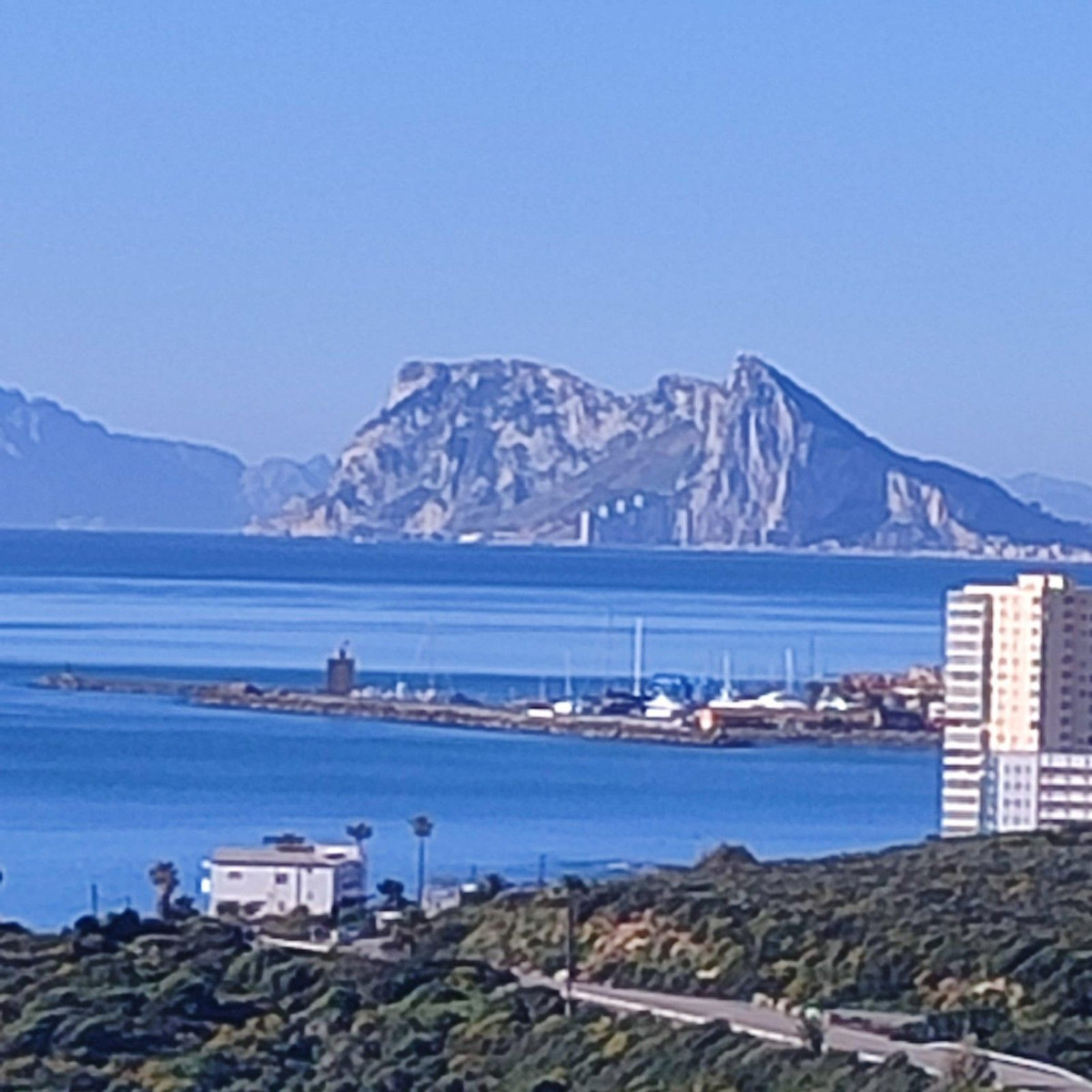 Se vende Terreno Urbano  en Costa Del Sol, Cadiz, España