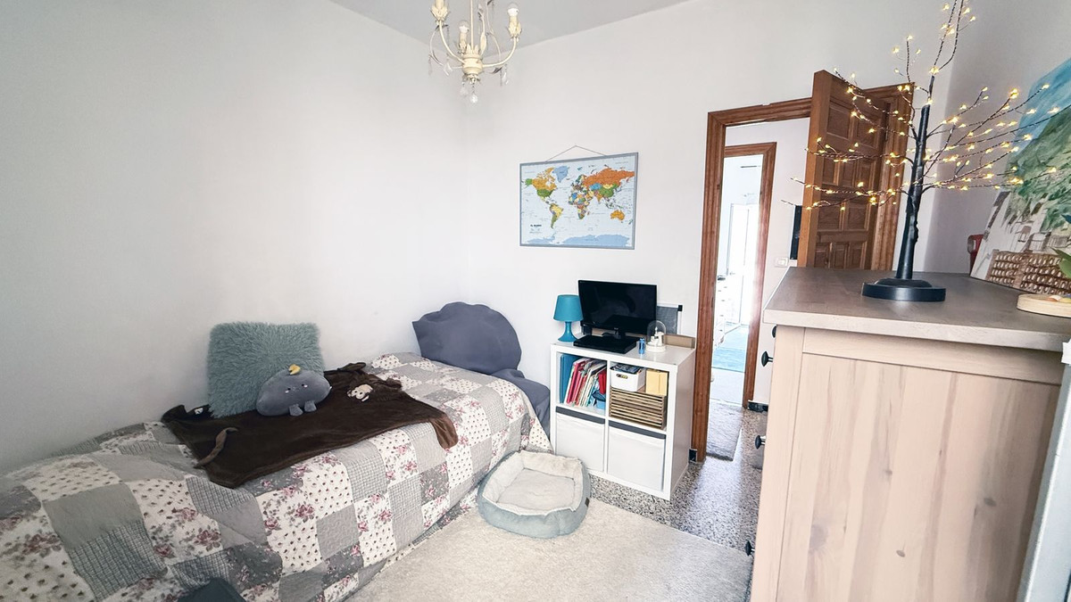 4 Bed Townhouse for sale in Alhaurín El Grande Costa Del Sol, Málaga, Spain