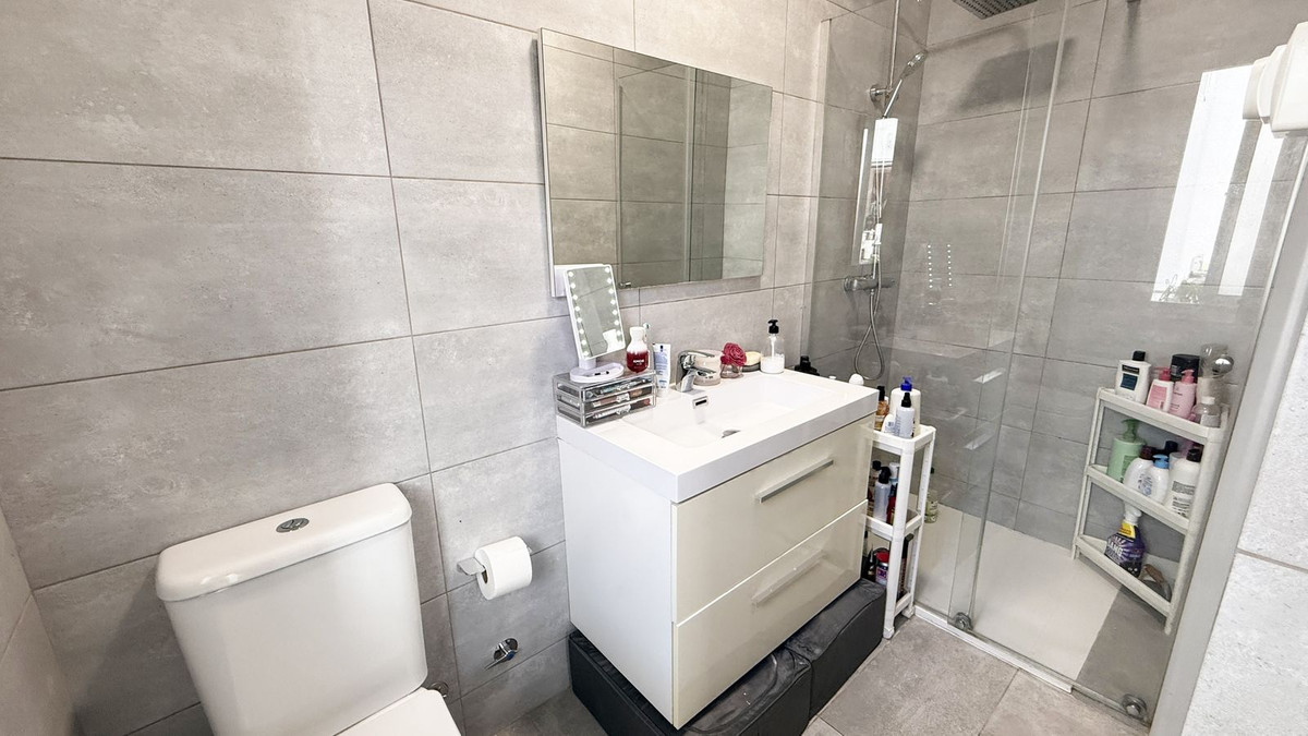 4 Bed Townhouse for sale in Alhaurín El Grande Costa Del Sol, Málaga, Spain