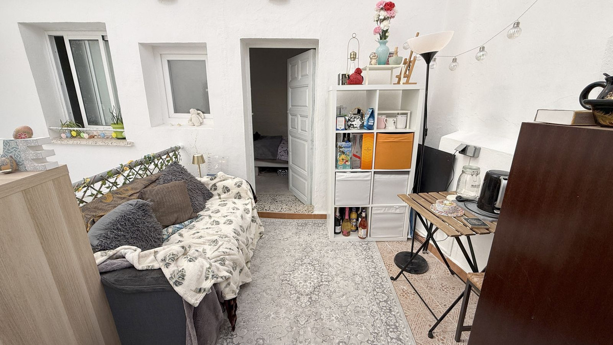 4 Bed Townhouse for sale in Alhaurín El Grande Costa Del Sol, Málaga, Spain