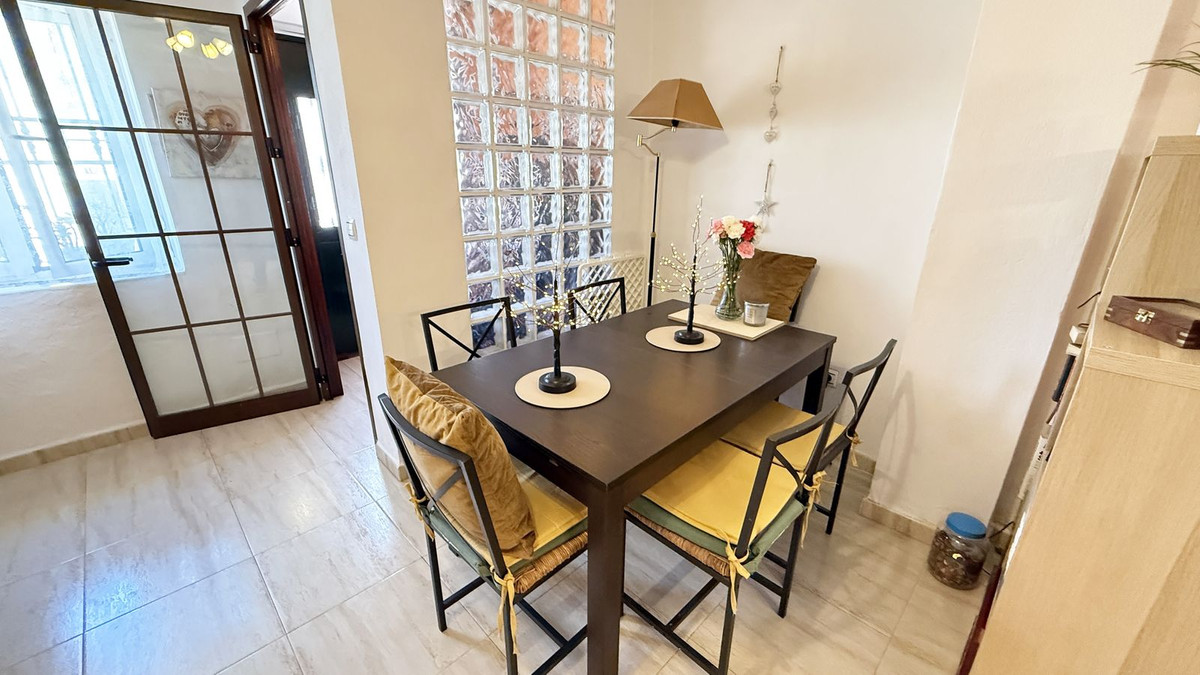 4 Bed Townhouse for sale in Alhaurín El Grande Costa Del Sol, Málaga, Spain