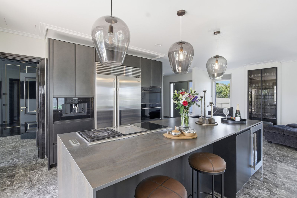 6 Bed Townhouse for sale in La Zenia Costa Blanca, Alicante, Spain