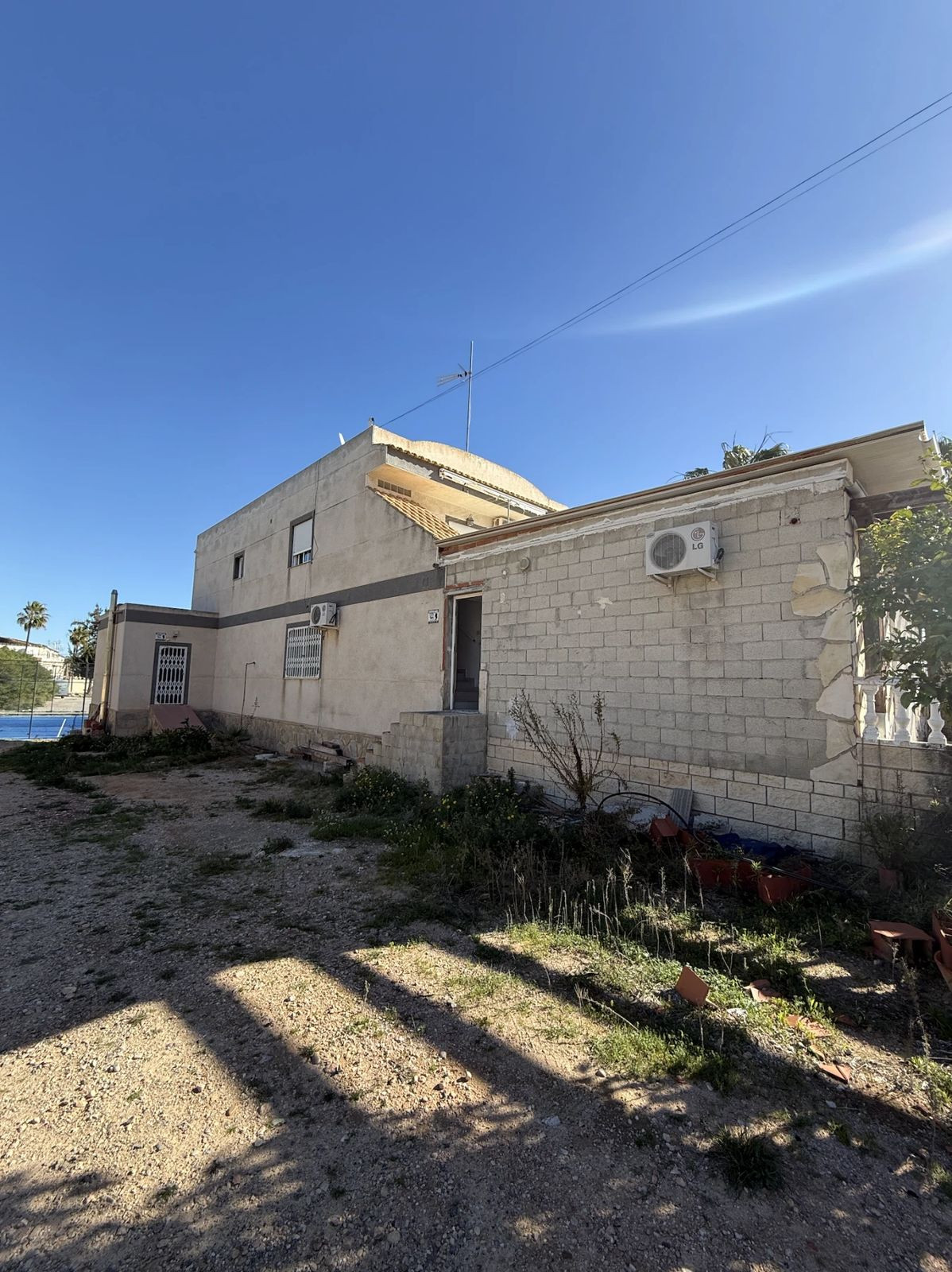 3 Bed Commercial unit for sale in Villamartin Costa Blanca, Alicante, Spain