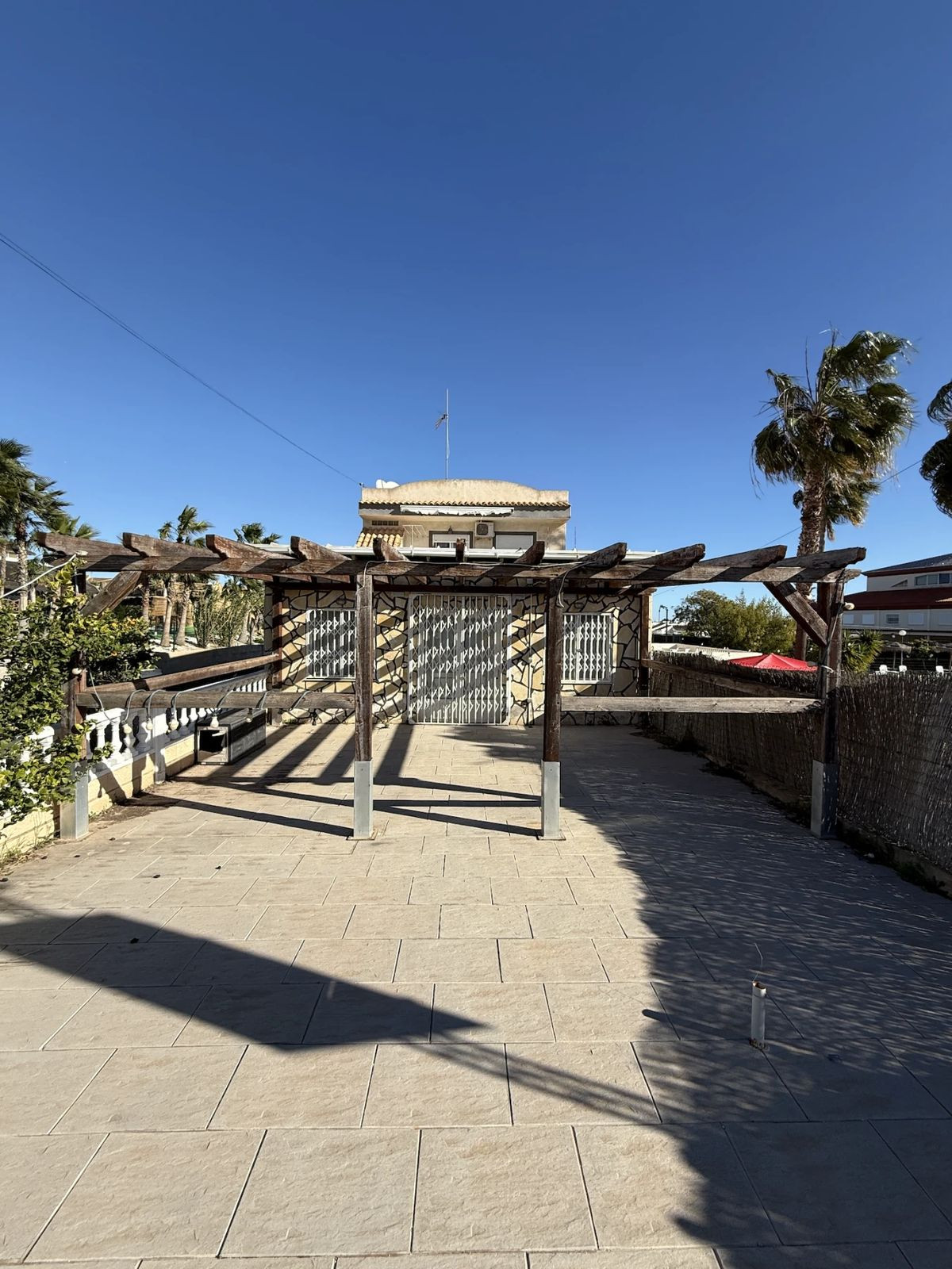 3 Bed Commercial unit for sale in Villamartin Costa Blanca, Alicante, Spain