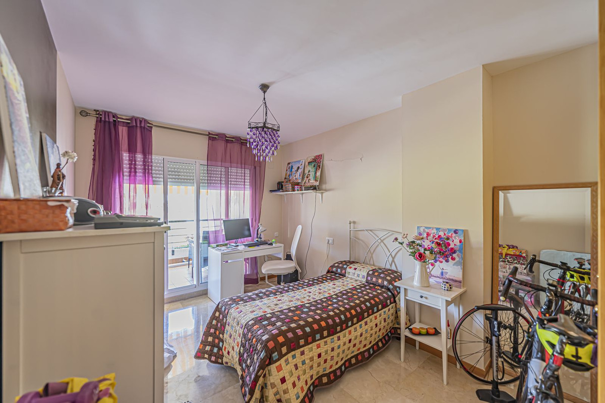 3 Bed Apartment for sale in Guadalmina Alta Costa Del Sol, Málaga, Spain