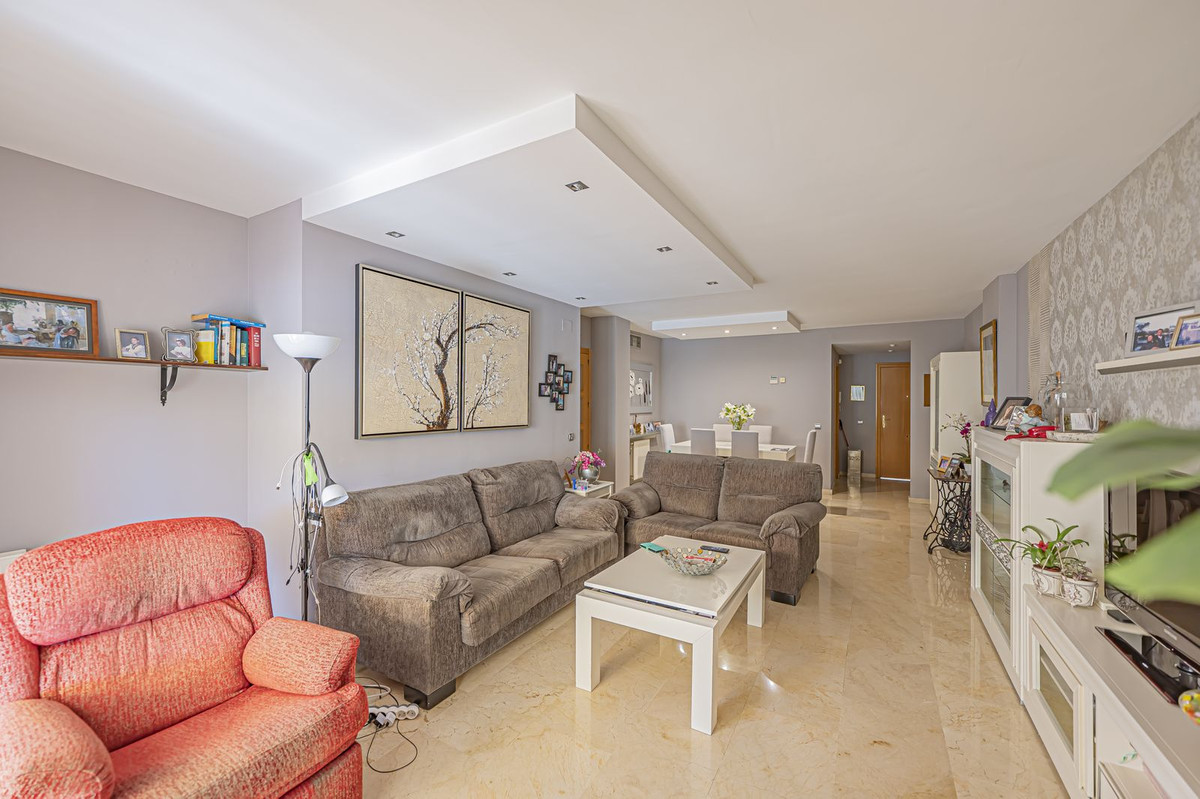 3 Bed Apartment for sale in Guadalmina Alta Costa Del Sol, Málaga, Spain