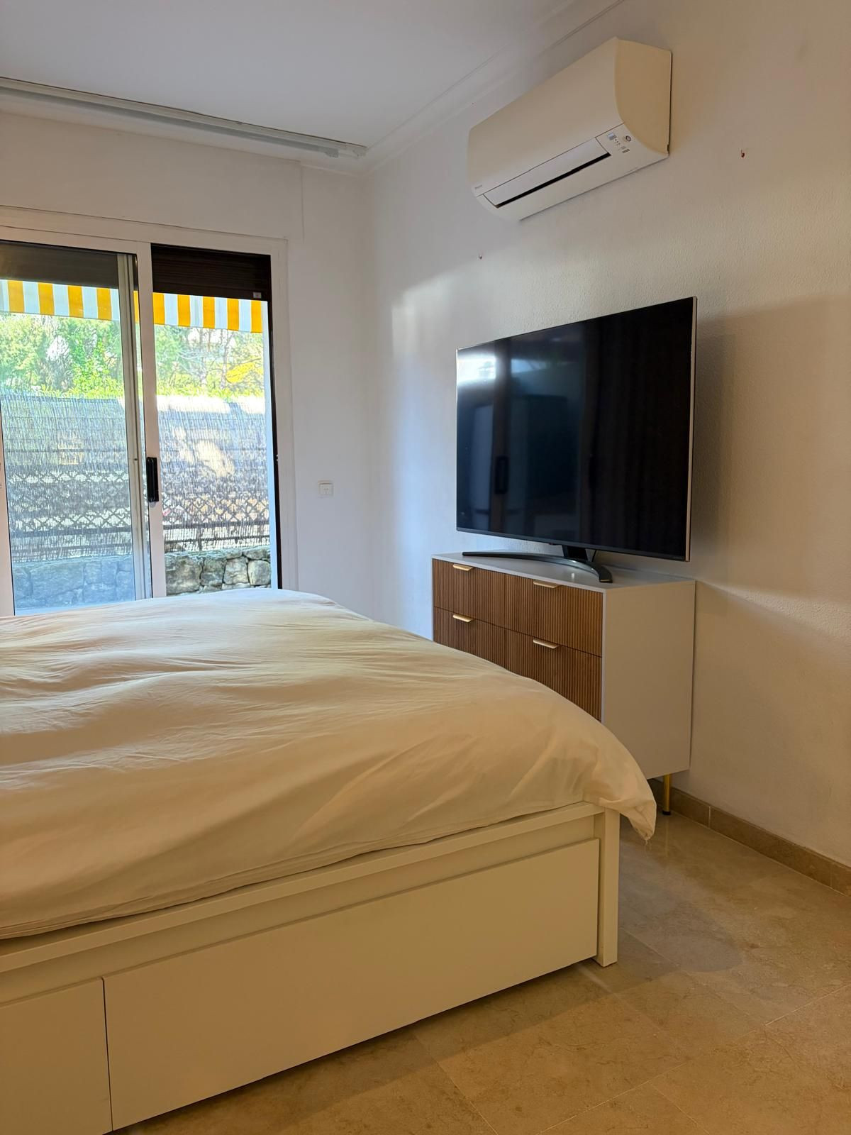 2 Bed Apartment for sale in Marbella Costa Del Sol, Málaga, Spain