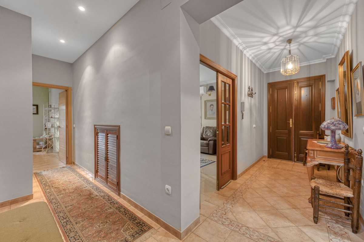 5 Bed Townhouse for sale in Málaga Costa Del Sol, Málaga, Spain