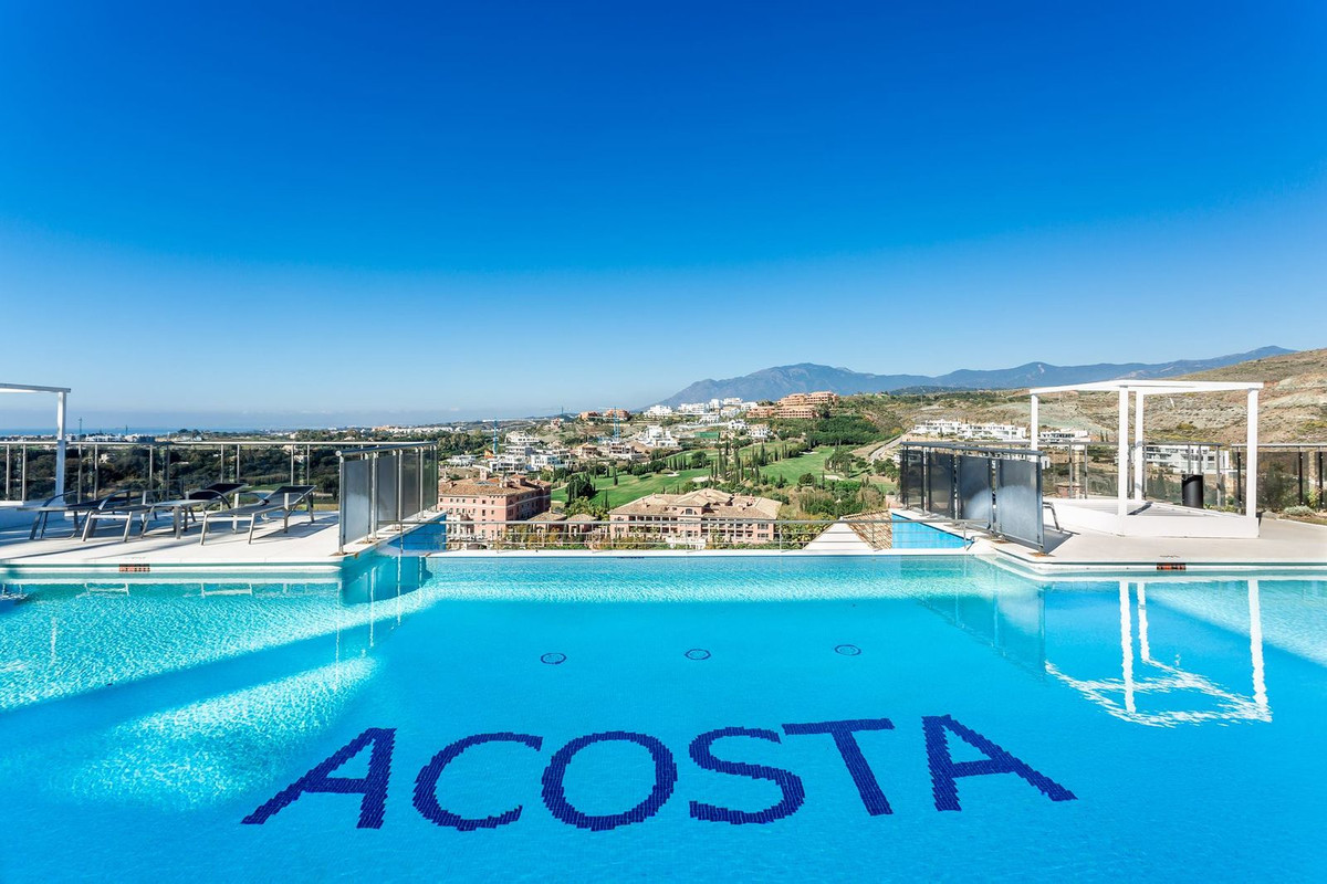 3 Bed Apartment for sale in Benahavís Costa Del Sol, Málaga, Spain