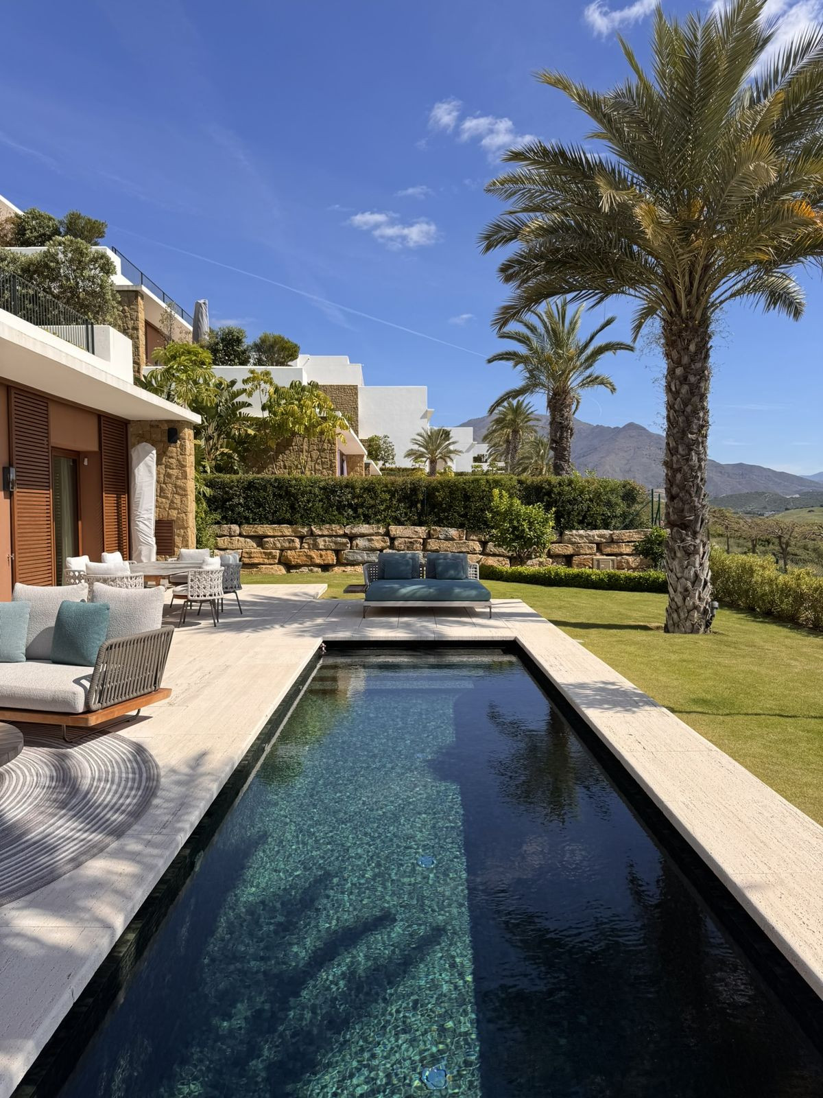 2 Bed Apartment for sale in Estepona Costa Del Sol, Málaga, Spain