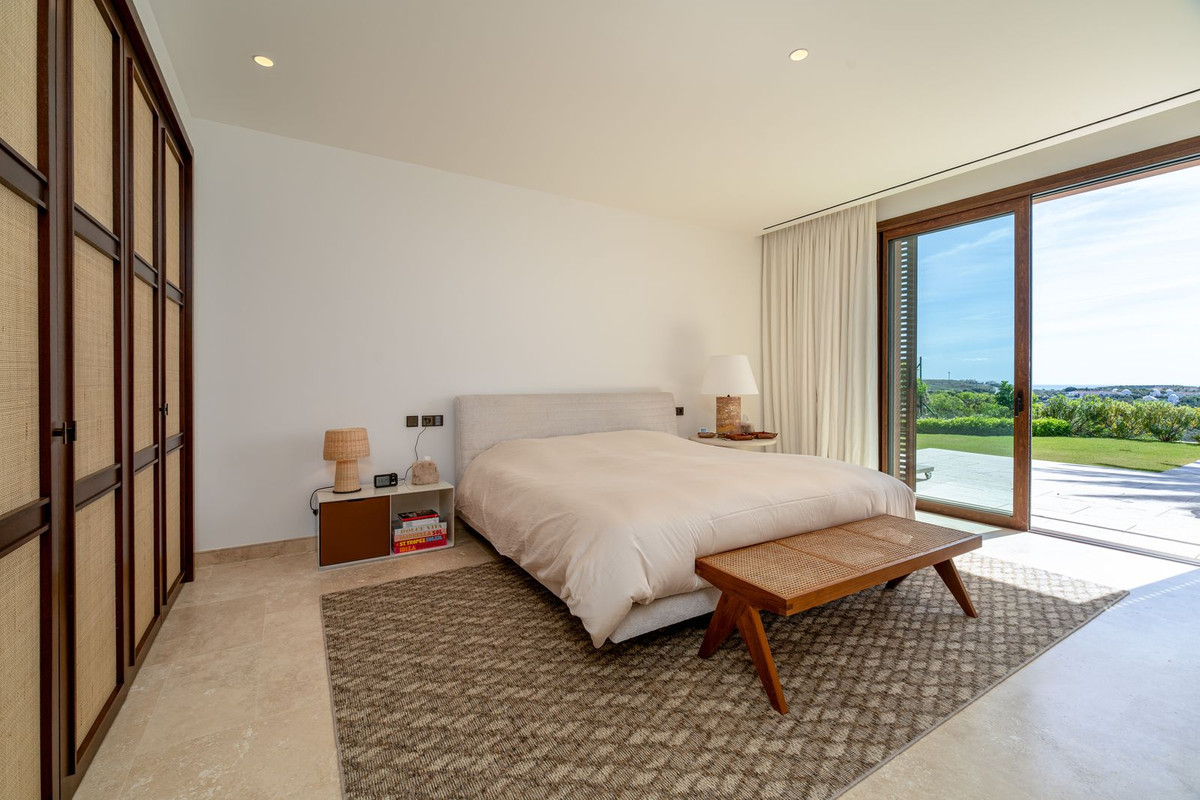 2 Bed Apartment for sale in Estepona Costa Del Sol, Málaga, Spain