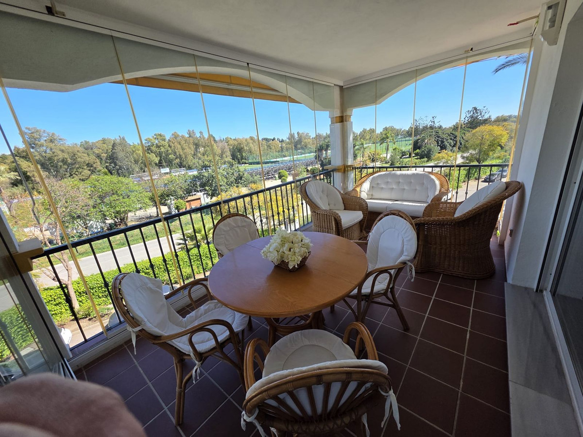 3 Bed Apartment for sale in Nueva Andalucía Costa Del Sol, Málaga, Spain